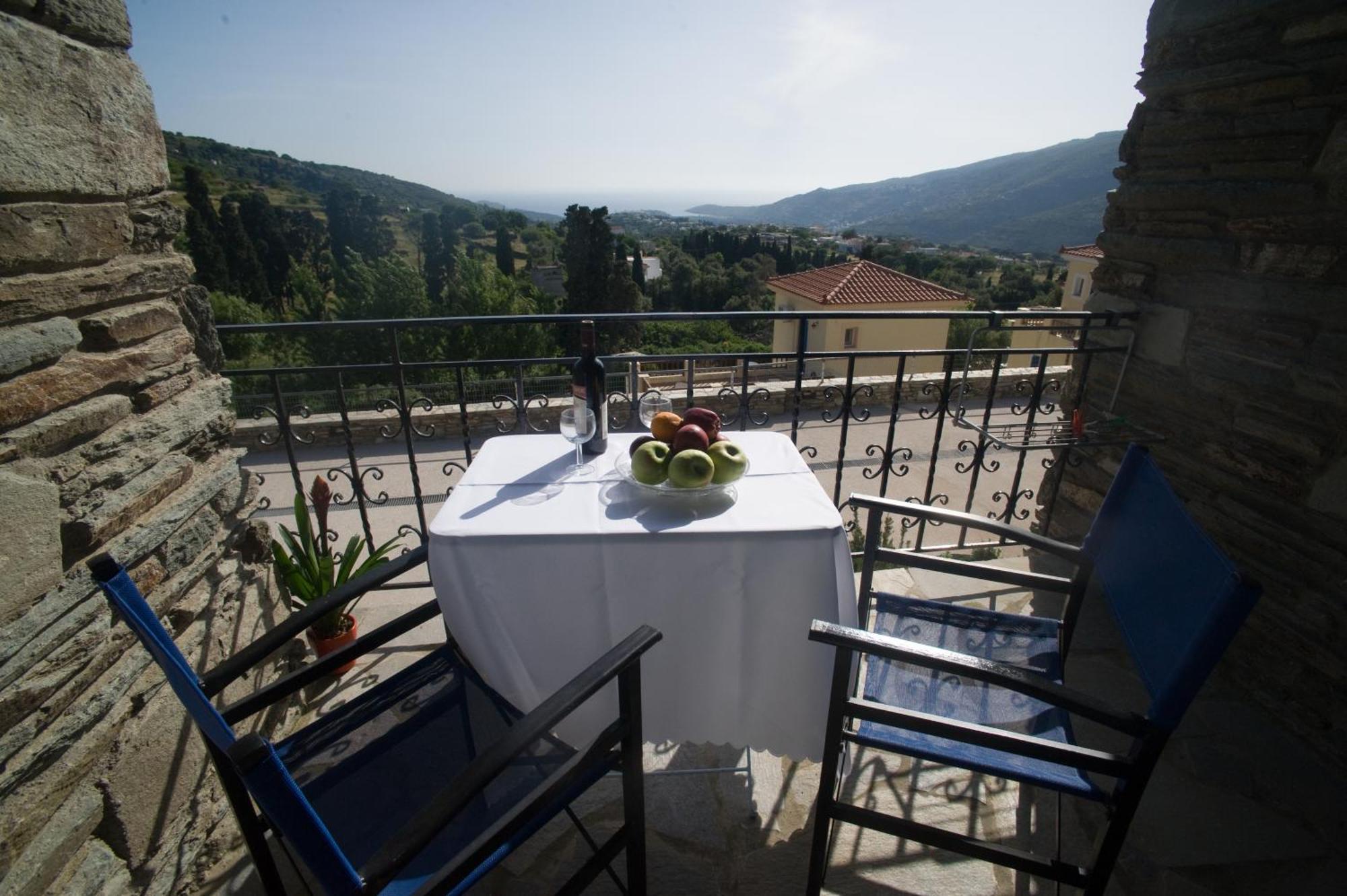 Aiolos Hotel Menites Екстер'єр фото