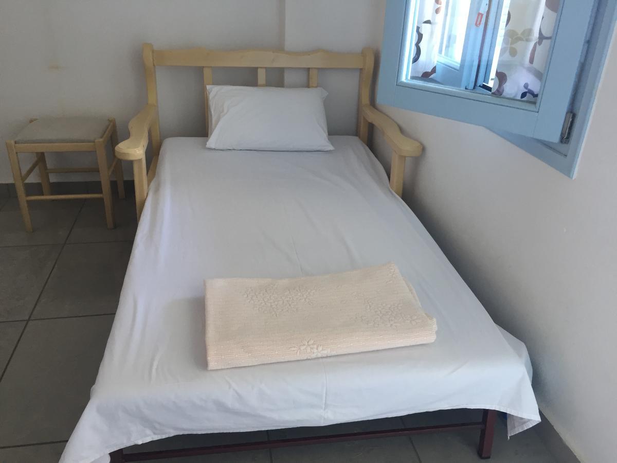 Aiolos Hotel Menites Екстер'єр фото